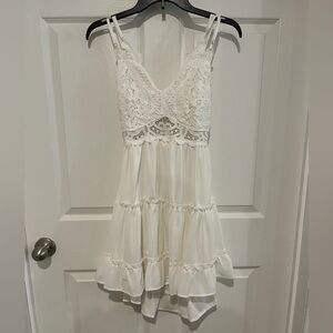 Lime Lush women’s white lace mini dress size small, worn twice